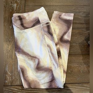 Camus by Carrie Leggings!